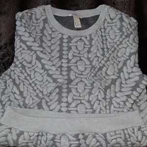 H&M Textured Gray Crop Sweatshirt
